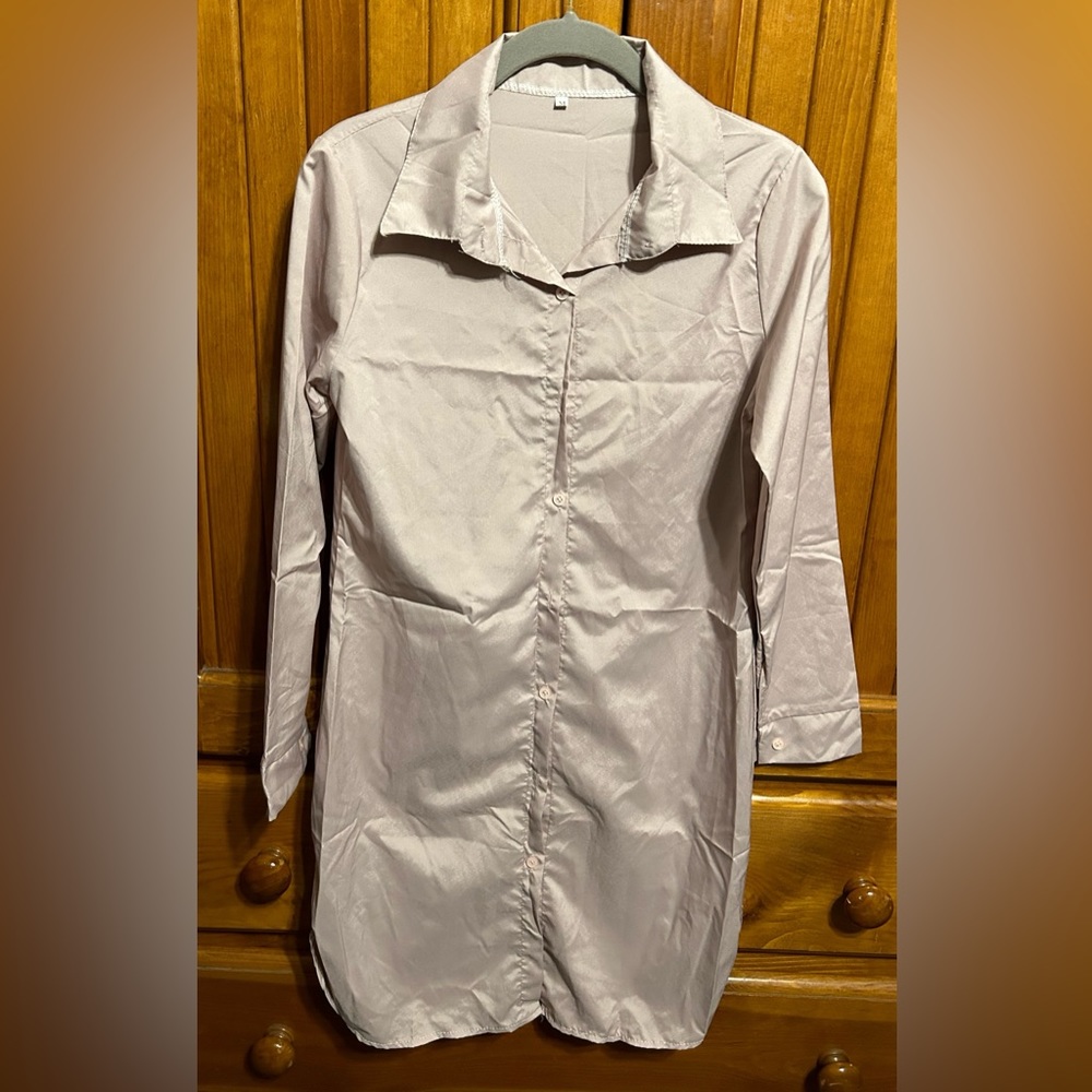 Medium cream shirt